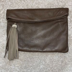 Brown clutch